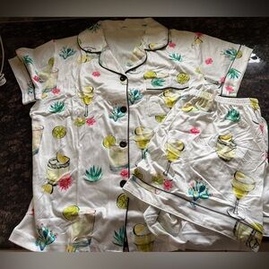 New Women’s 2 Pc Margarita Pajama Shorts Set Size M